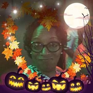 Meet your Posher, Sabrina